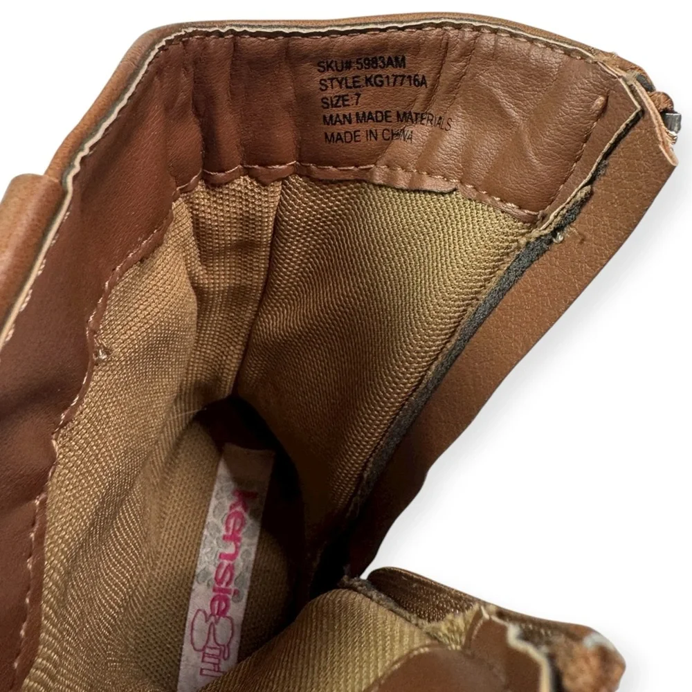 Kensie Girl Cowgirl Heel Boots‎ in Brown
